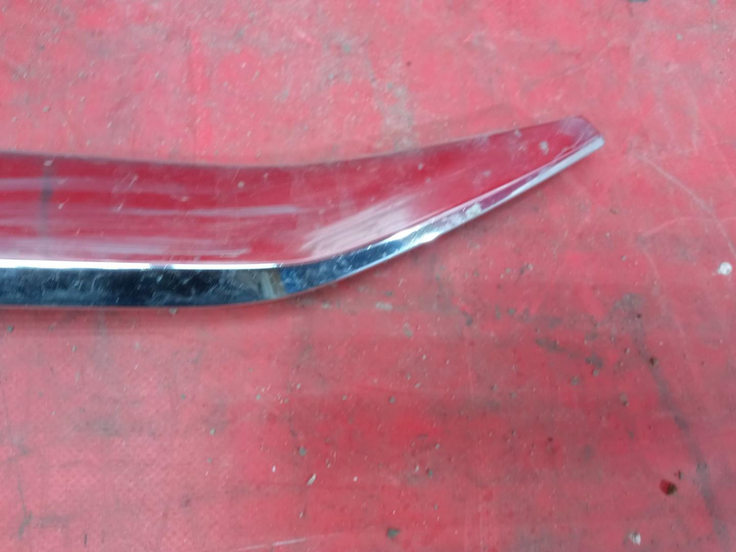 Накладка (кузов наружные)