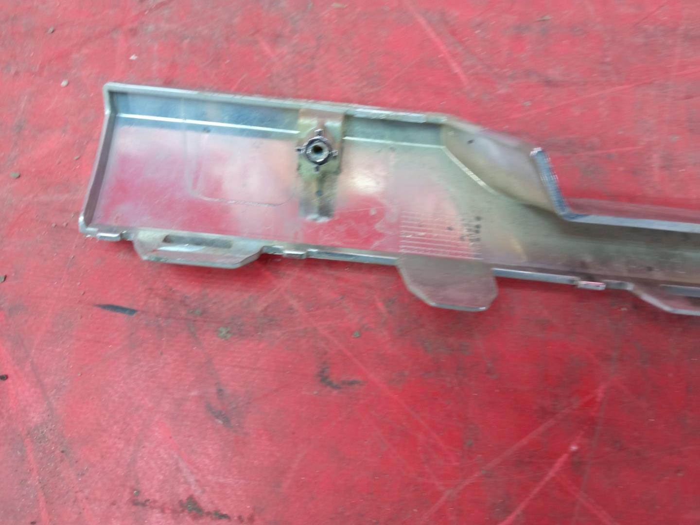 Накладка (кузов наружные)