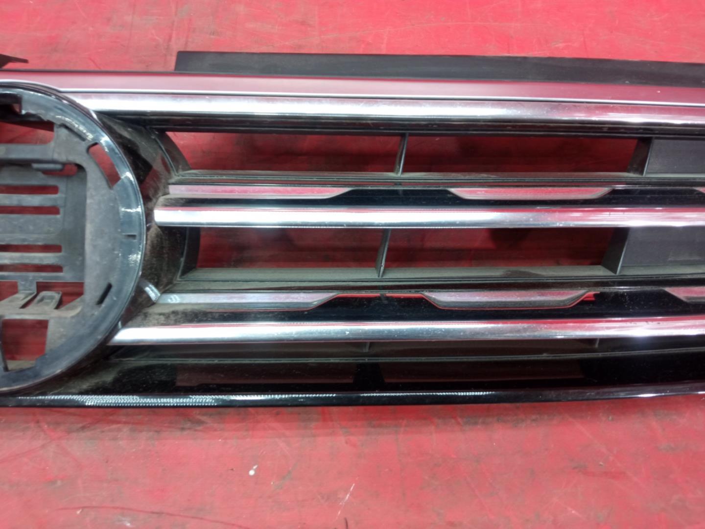 Решетка радиатора