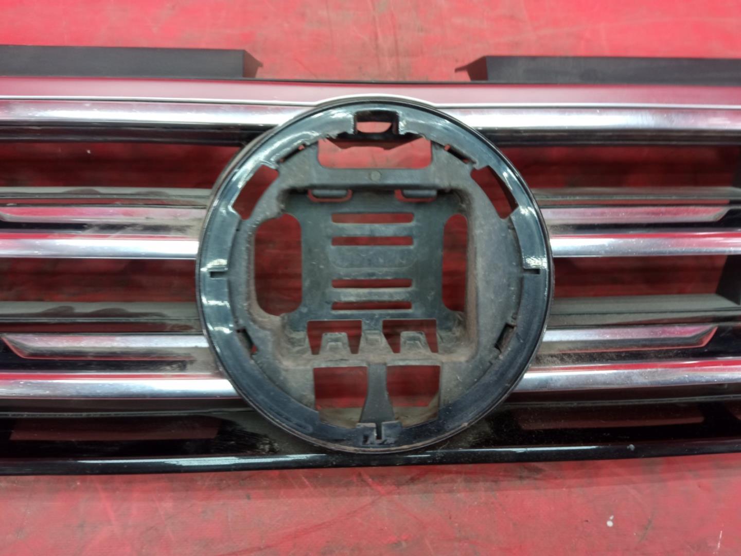 Решетка радиатора