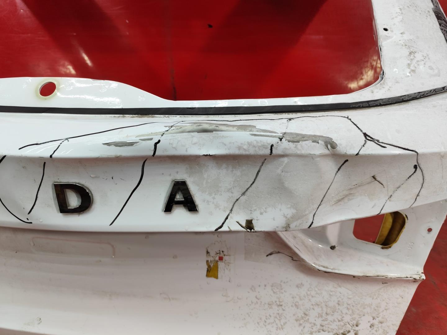 Крышка багажника