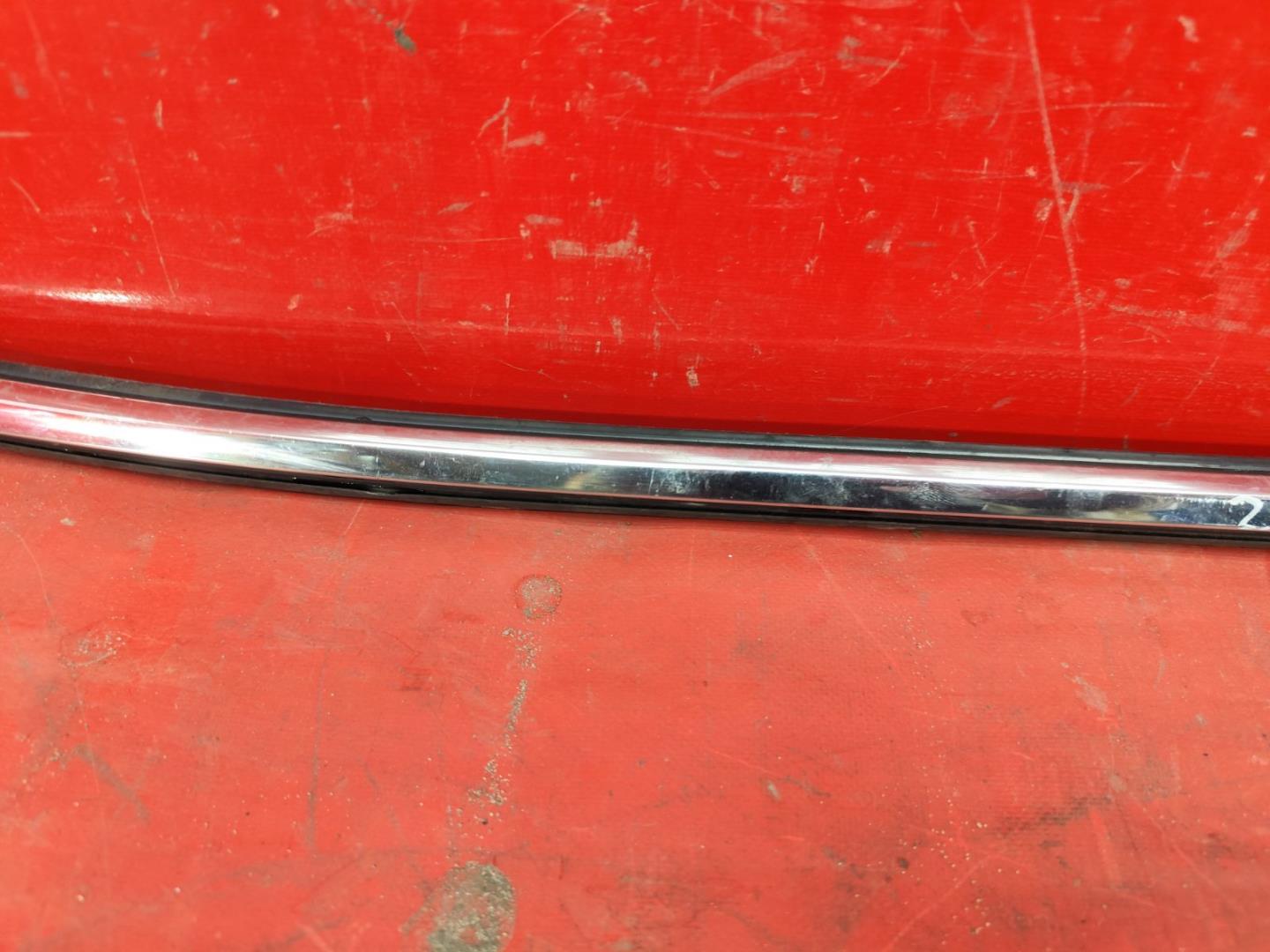 Молдинг двери