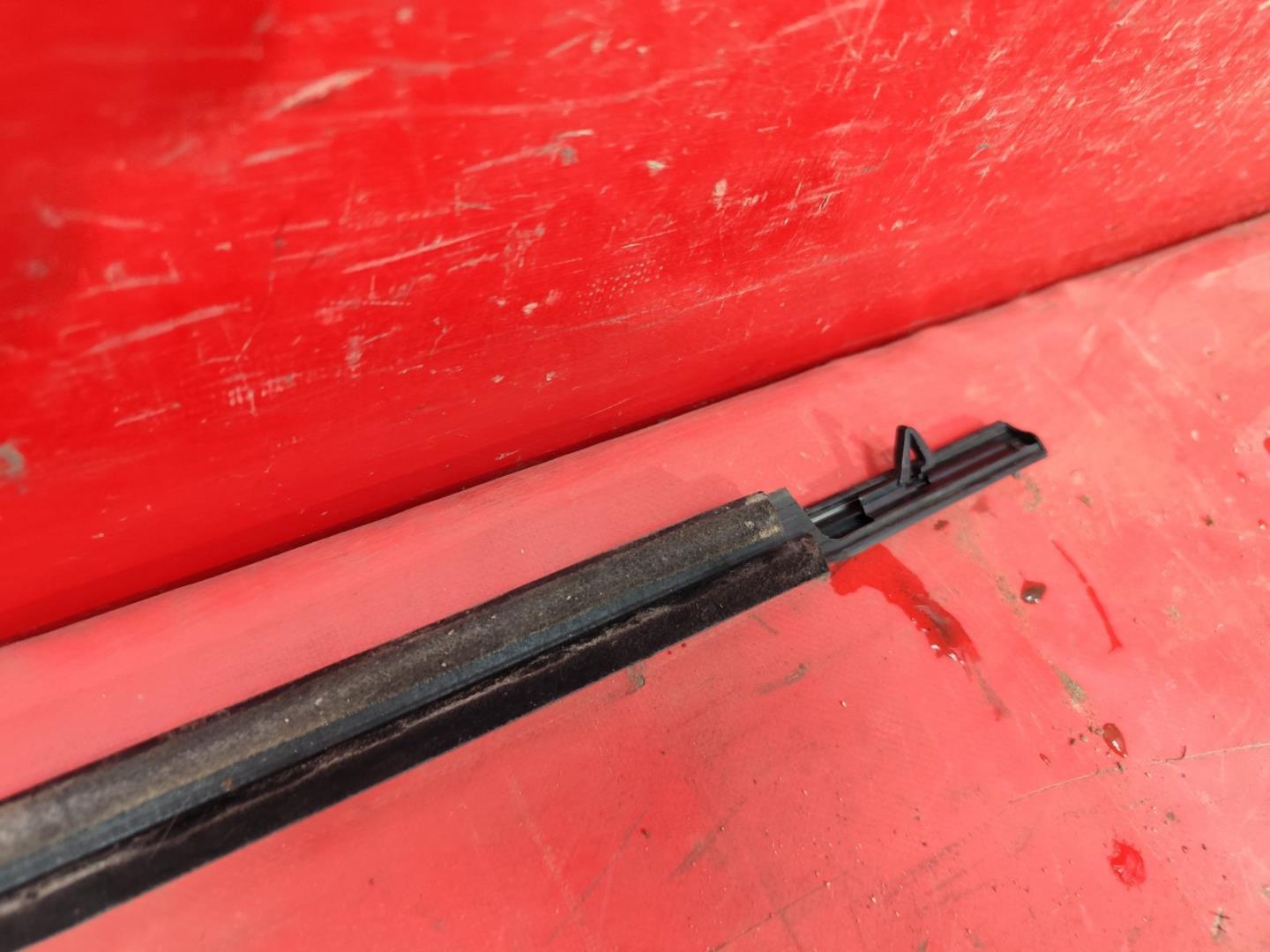 Молдинг двери