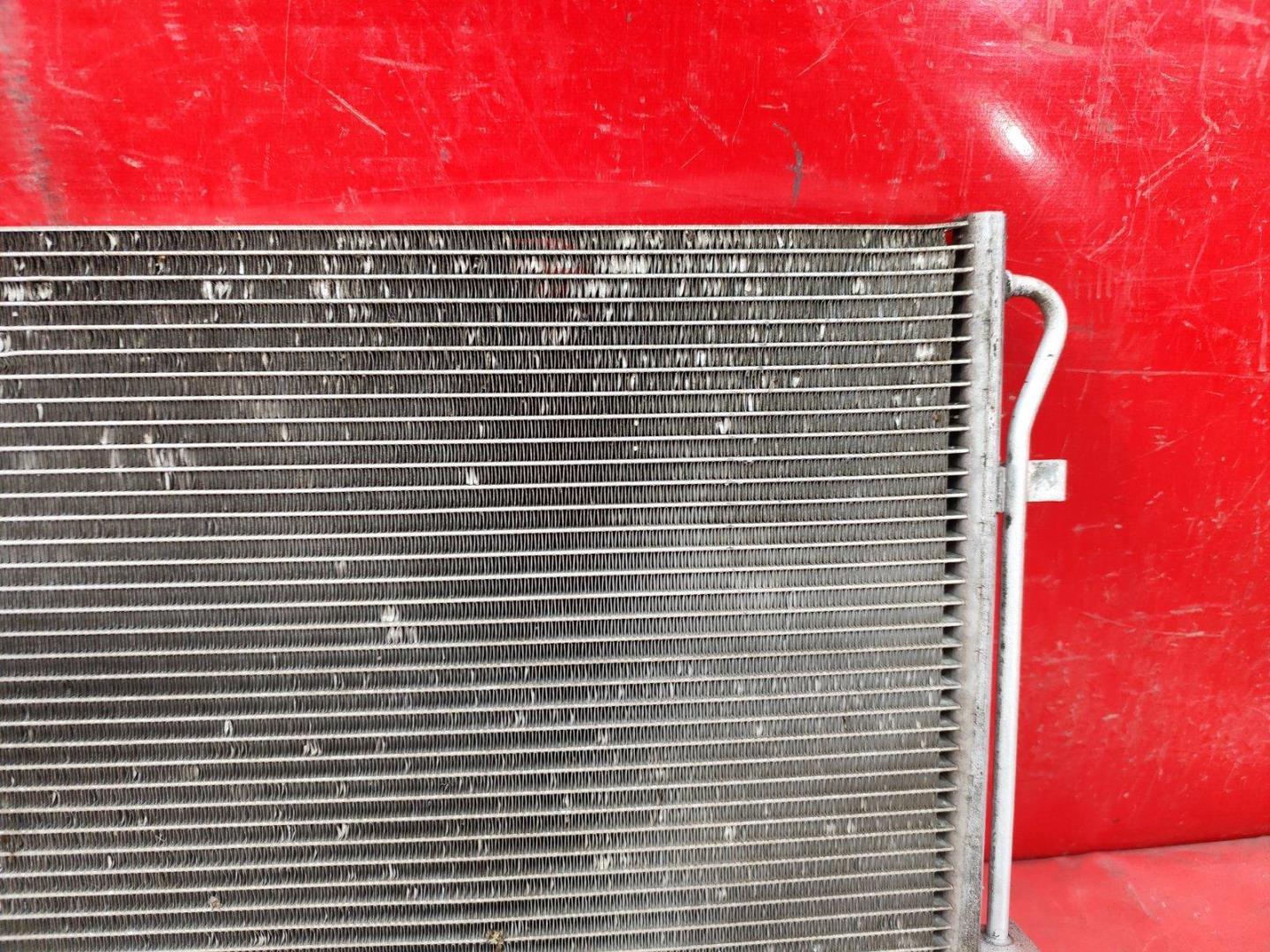 Радиатор кондиционера / конденсер