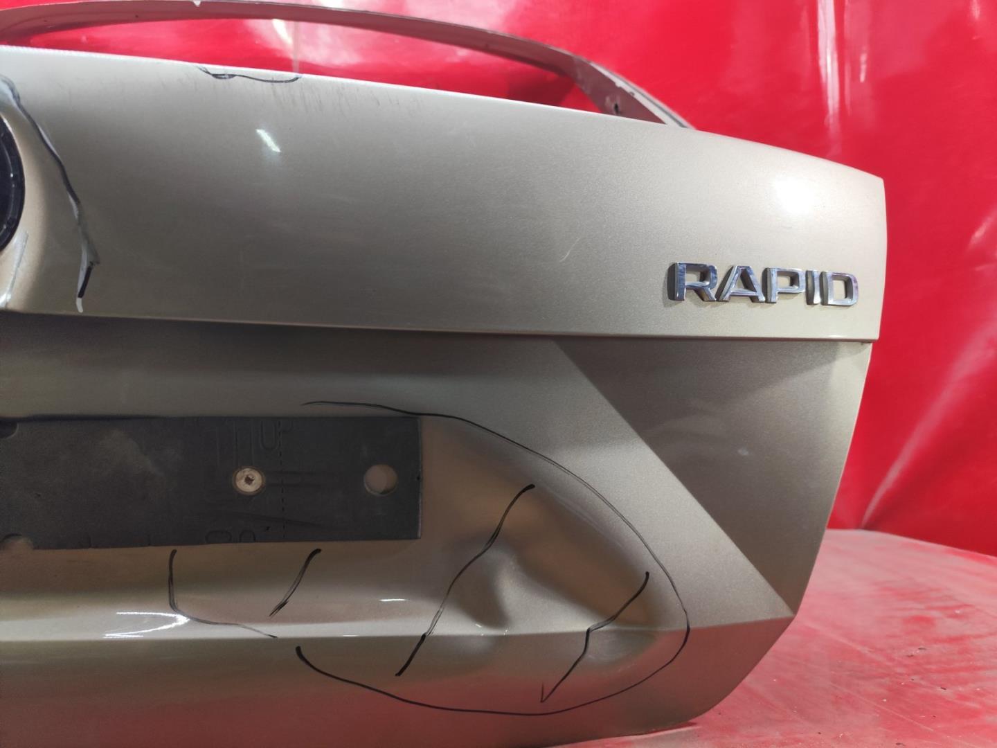 Крышка багажника