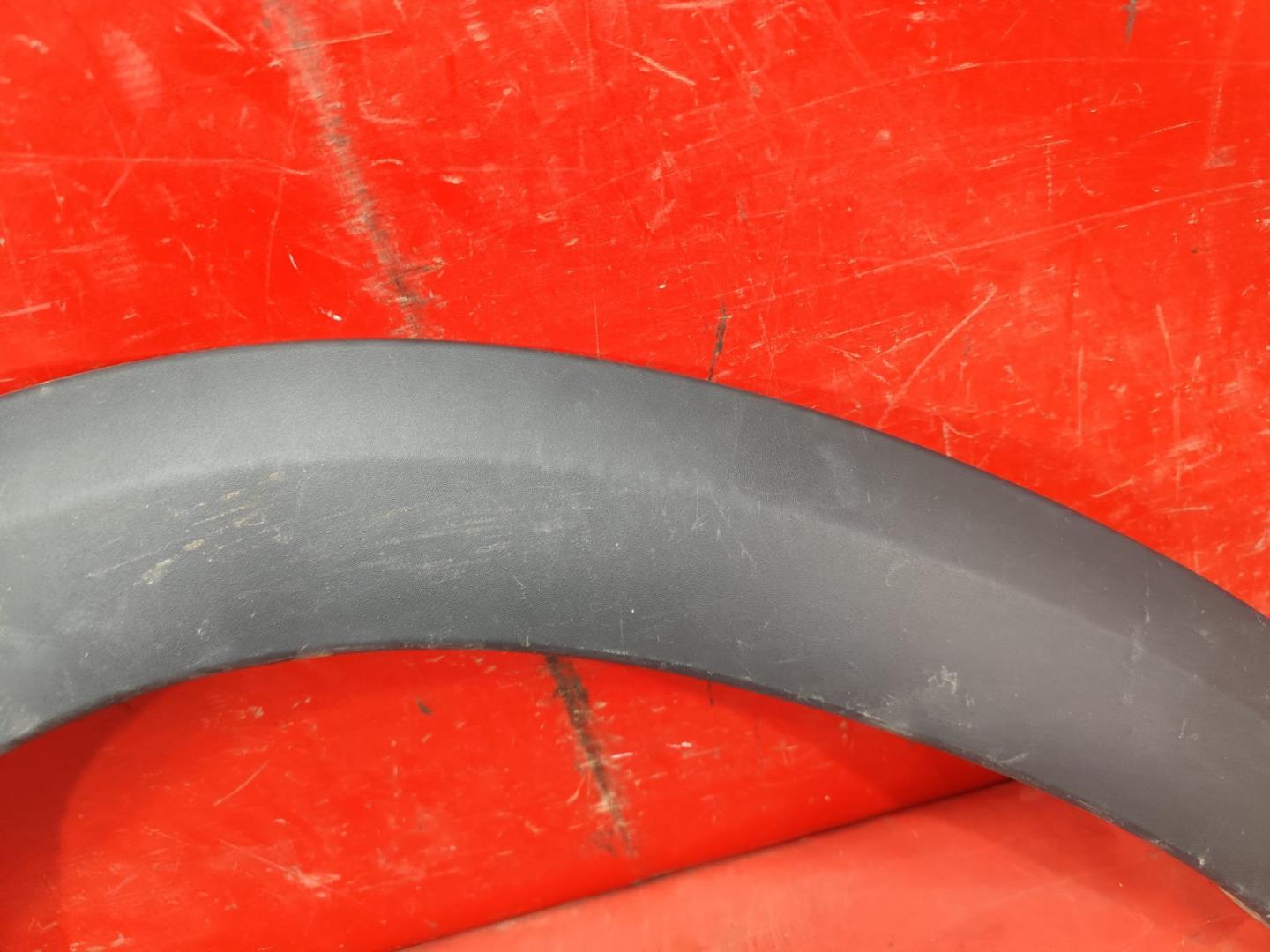 Накладка на крыло