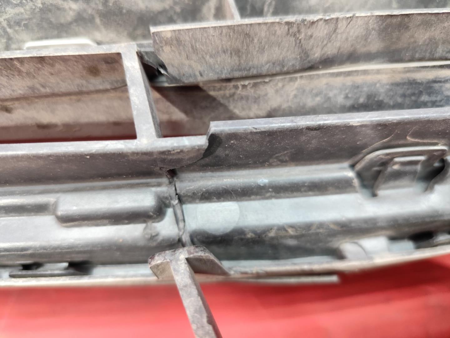 Решетка радиатора