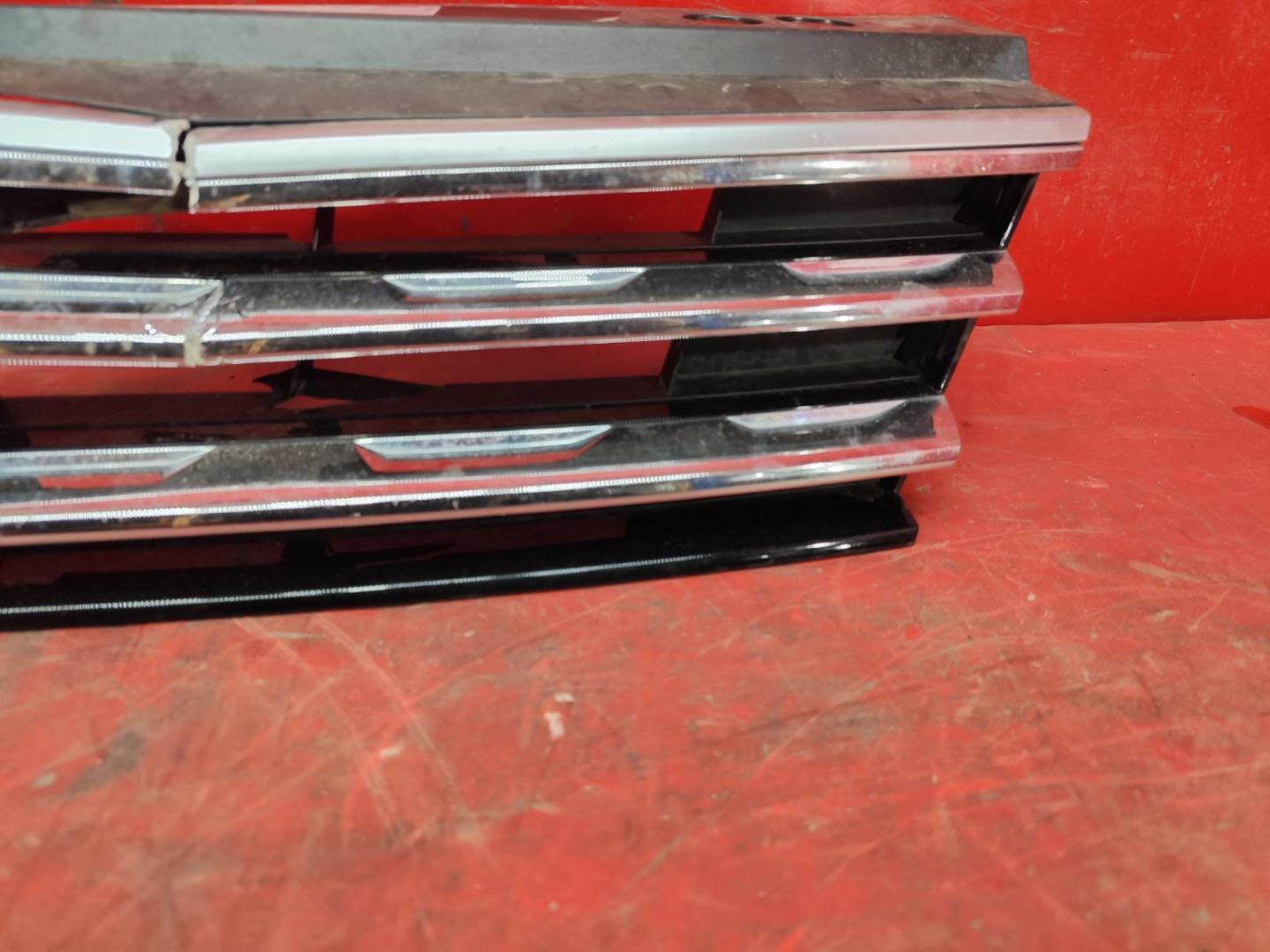 Решетка радиатора