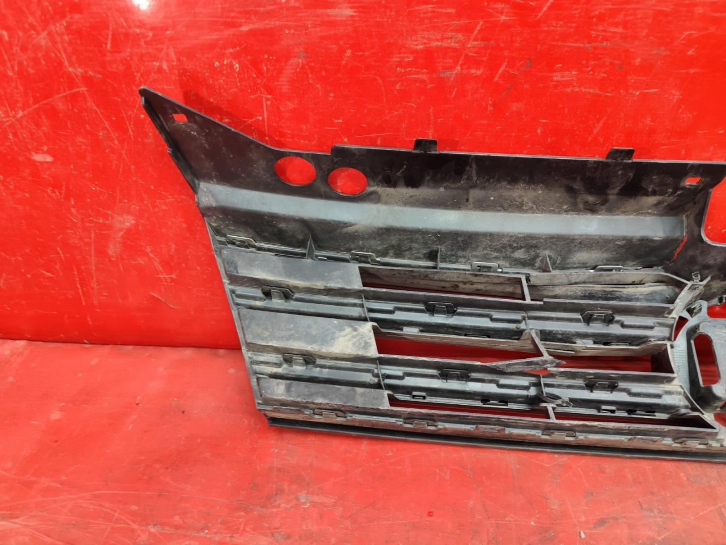 Решетка радиатора