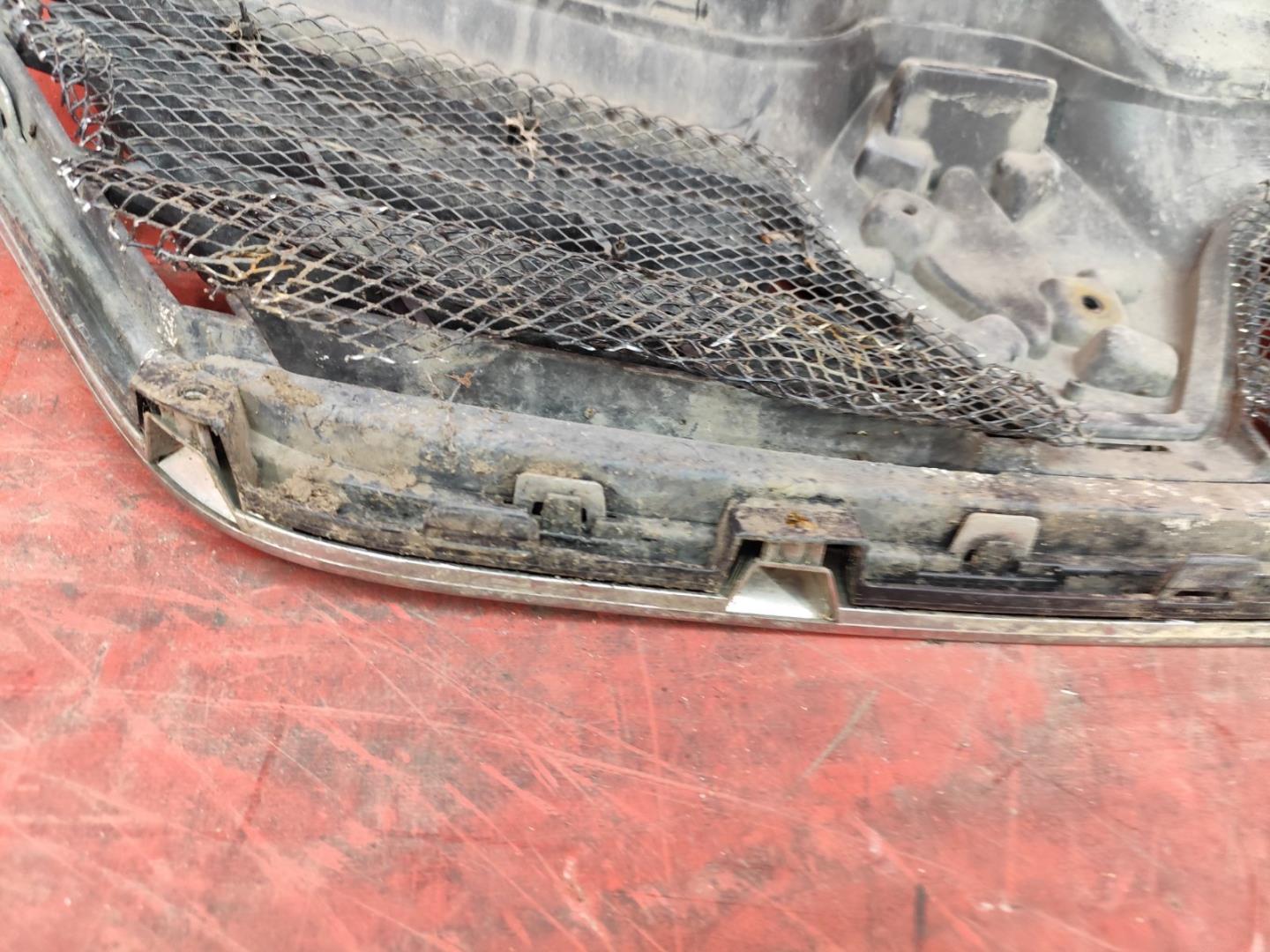 Решетка радиатора