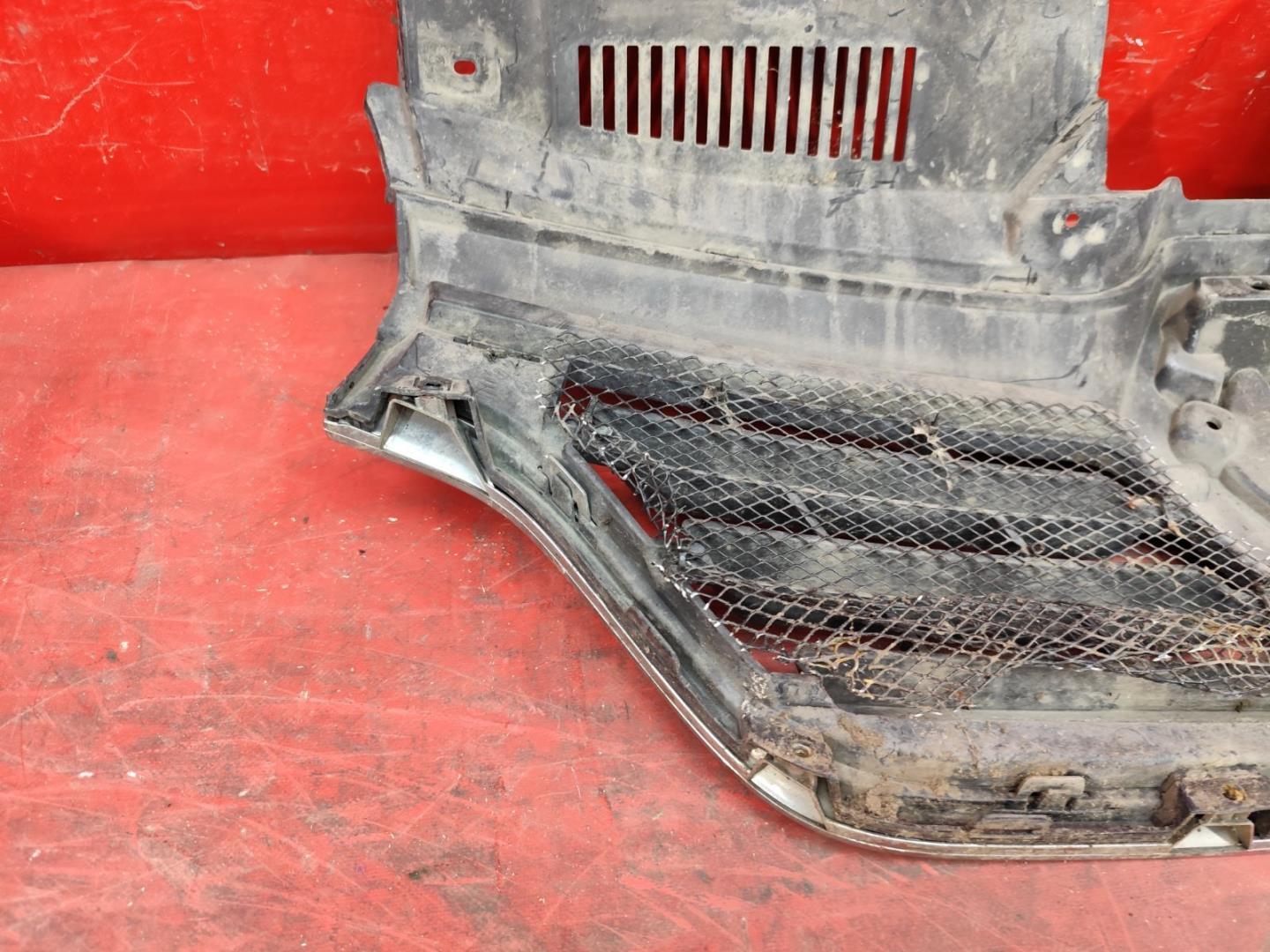 Решетка радиатора