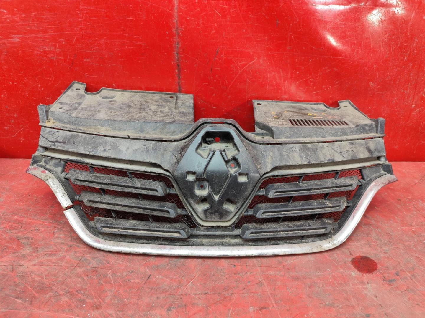 Решетка радиатора