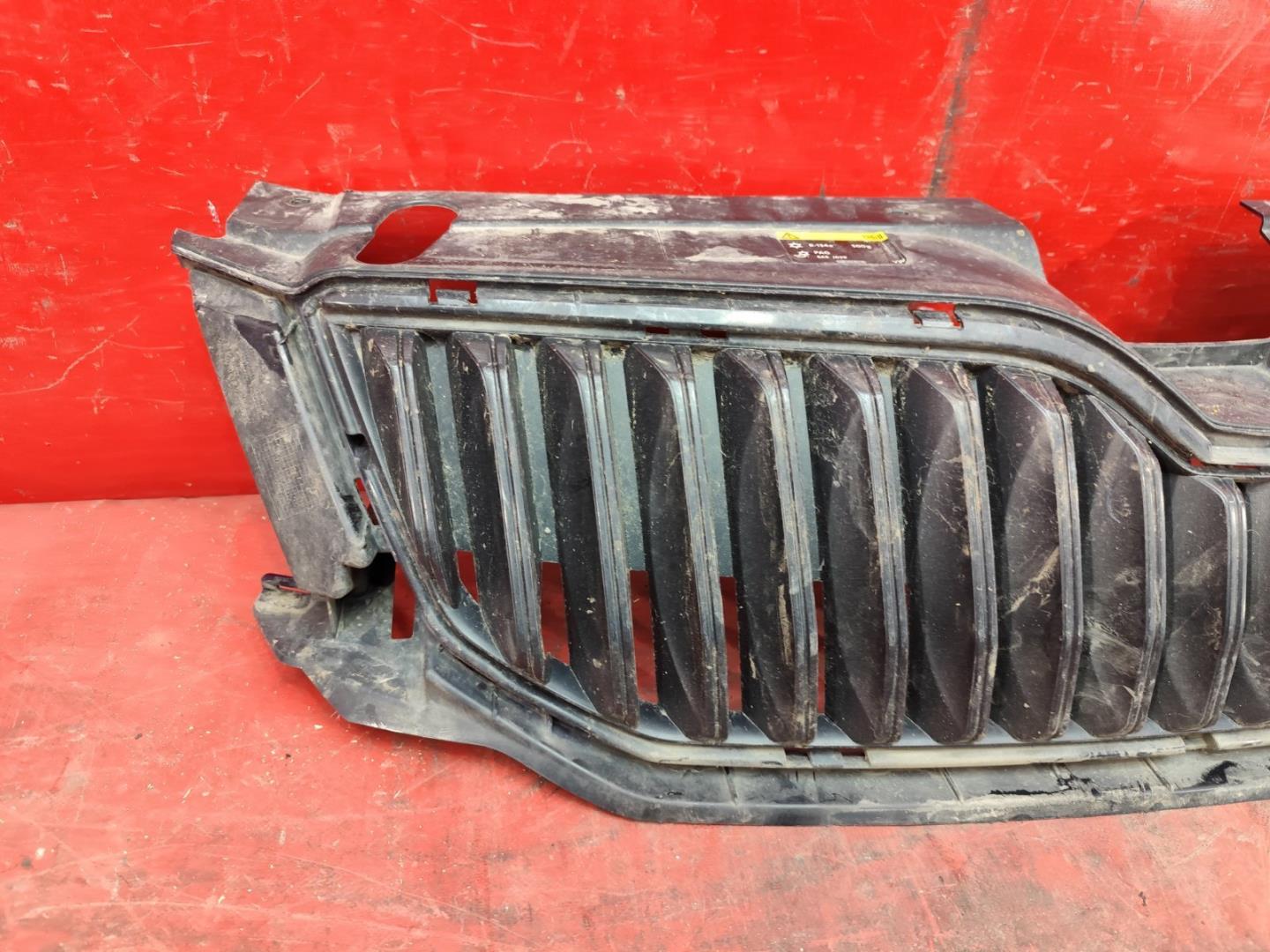 Решетка радиатора