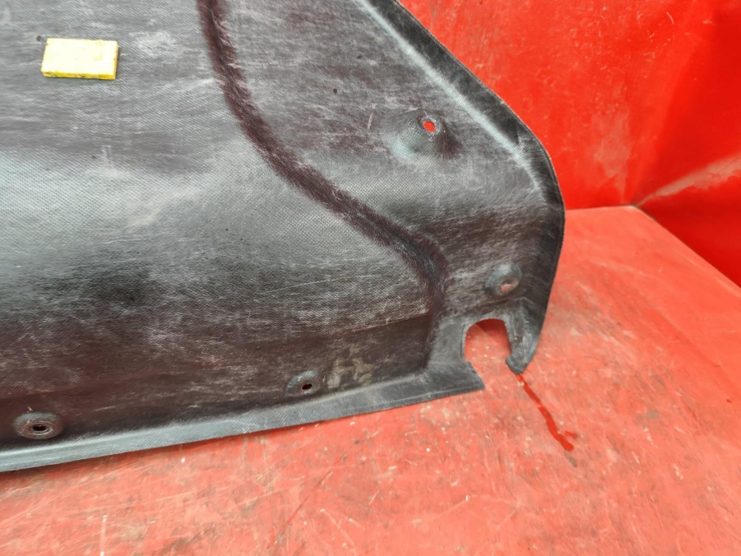 Обшивка багажника