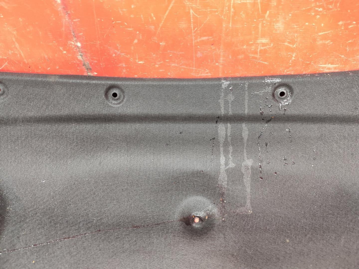 Обшивка багажника