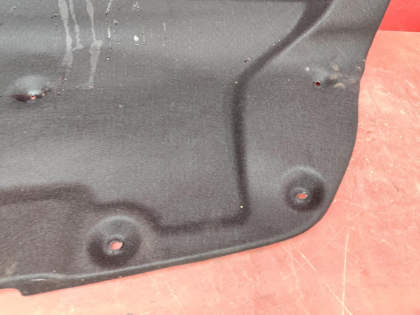 Обшивка багажника