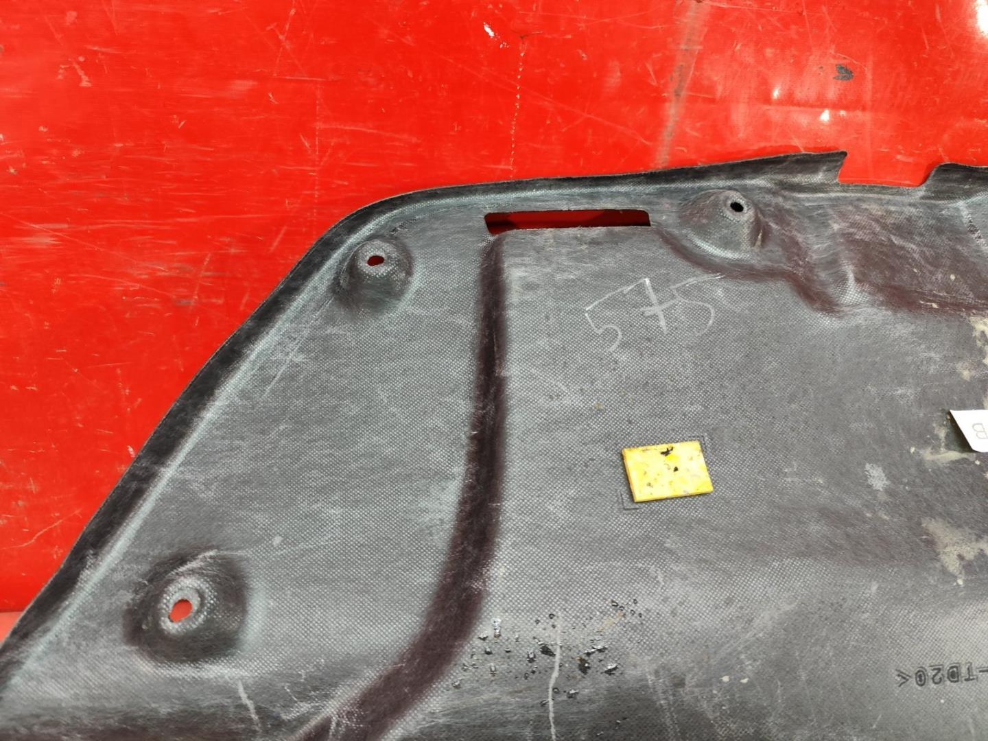 Обшивка багажника