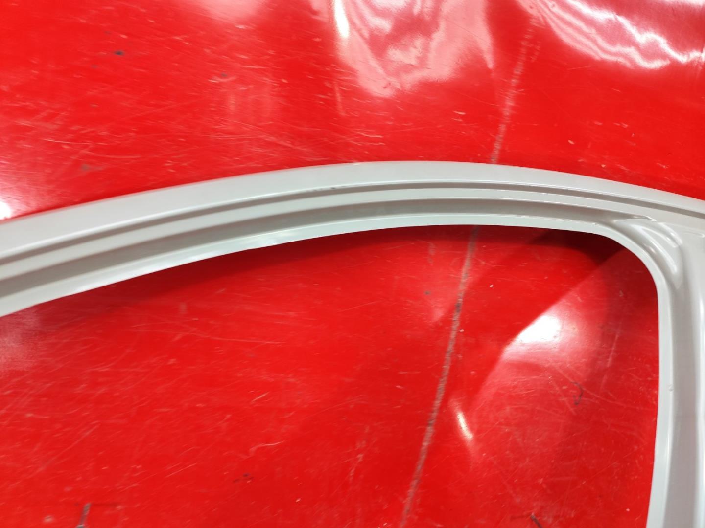 Кузовной элемент