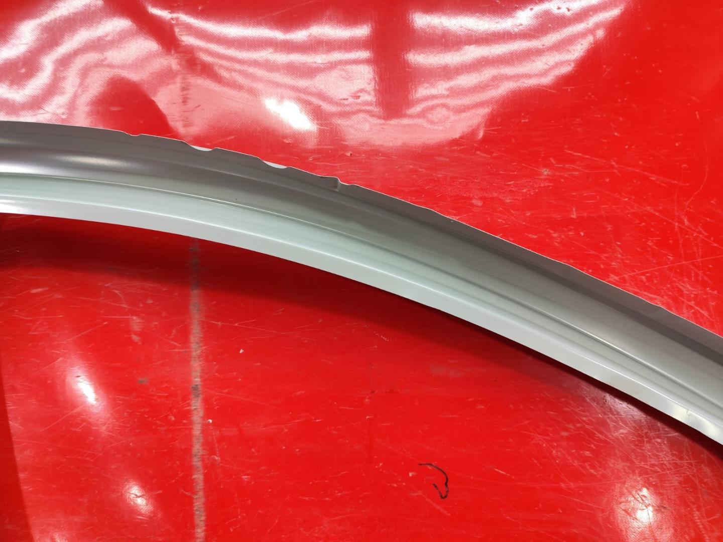 Кузовной элемент