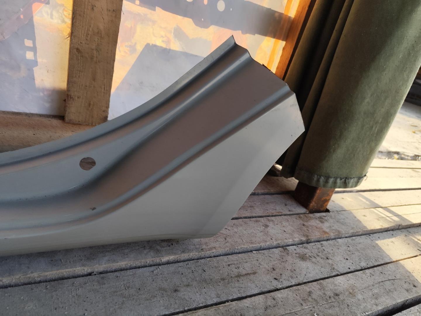 Кузовной элемент