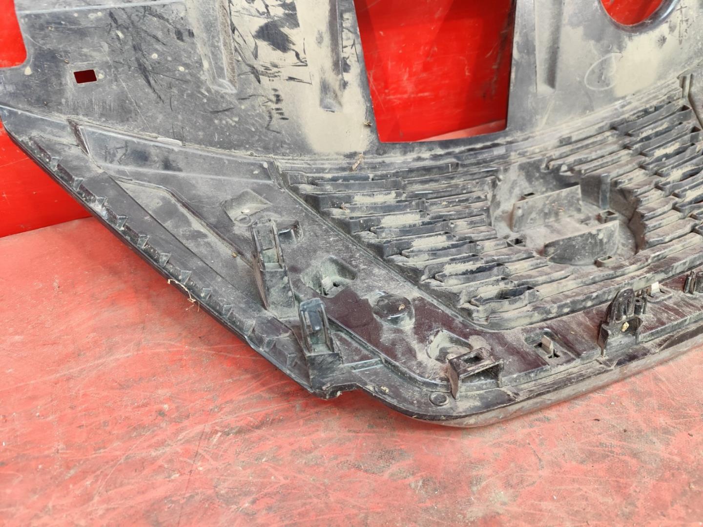 Решетка радиатора