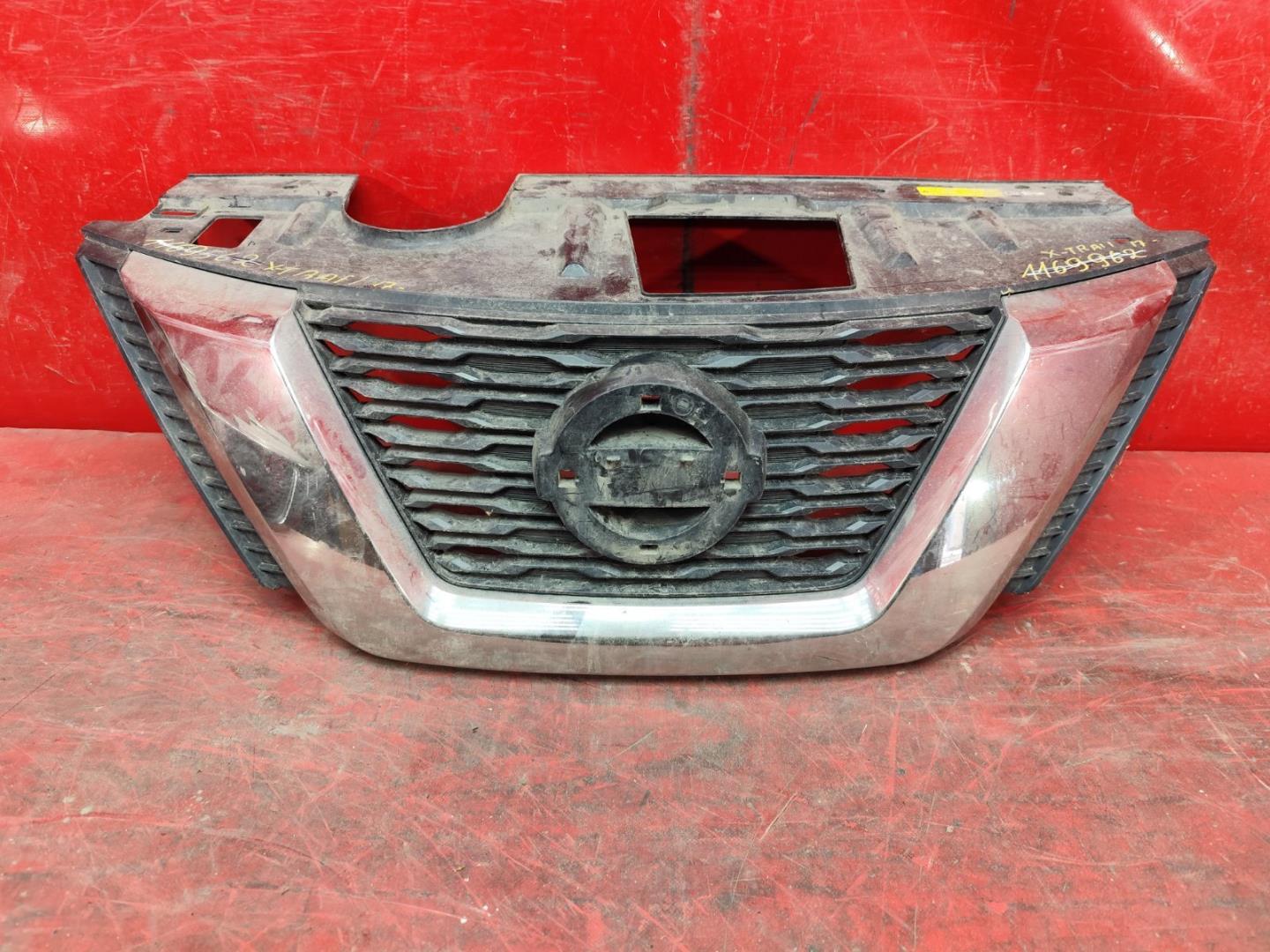 Решетка радиатора