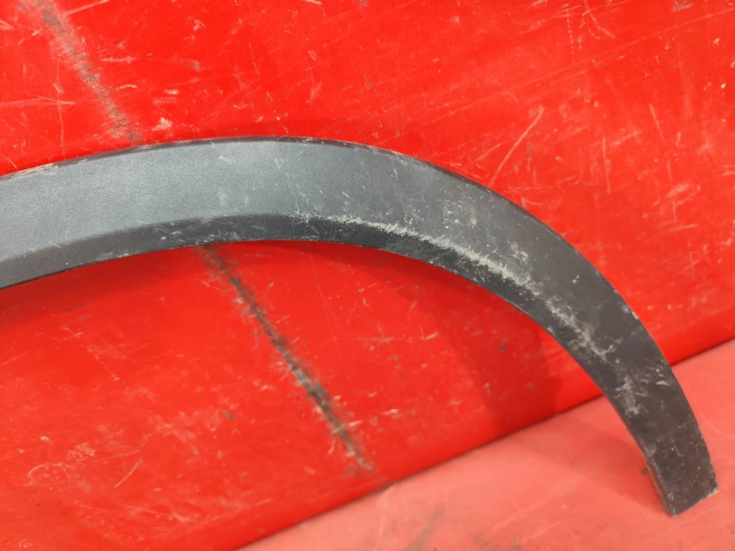 Накладка на крыло