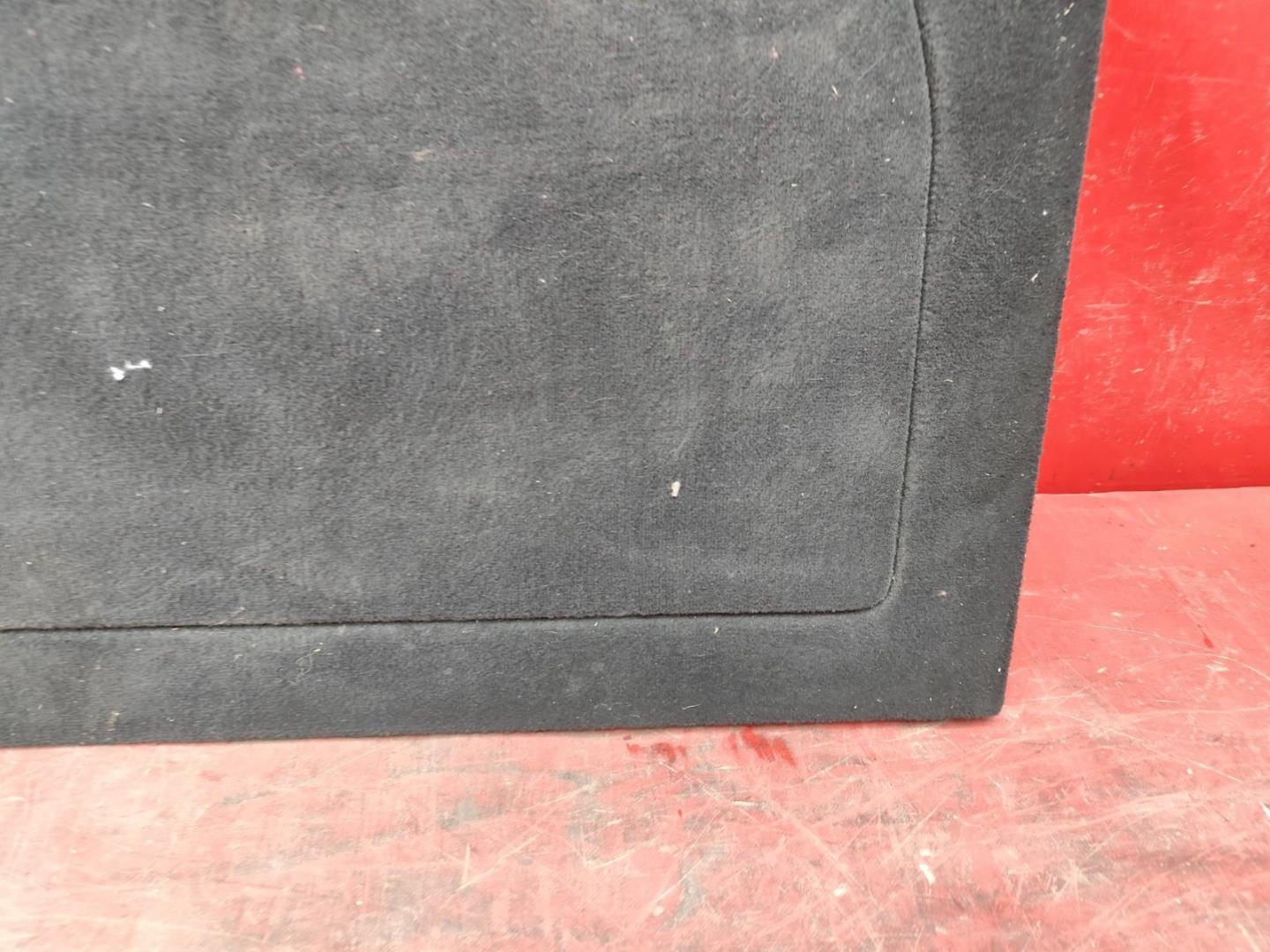 Пол багажника