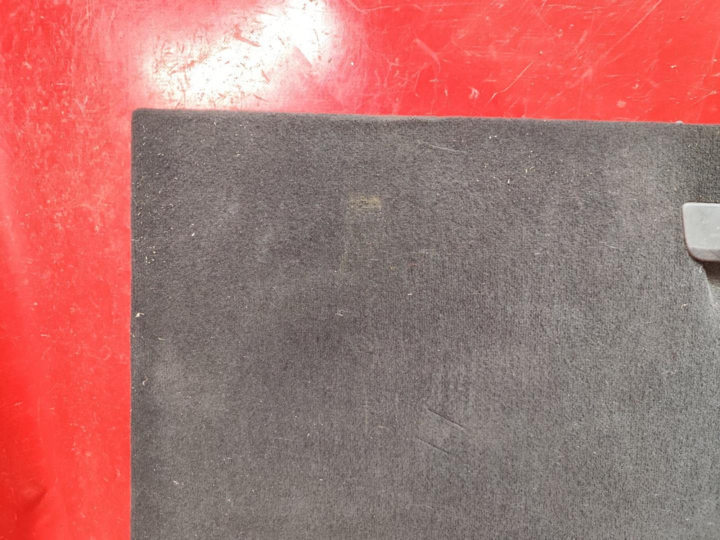 Пол багажника