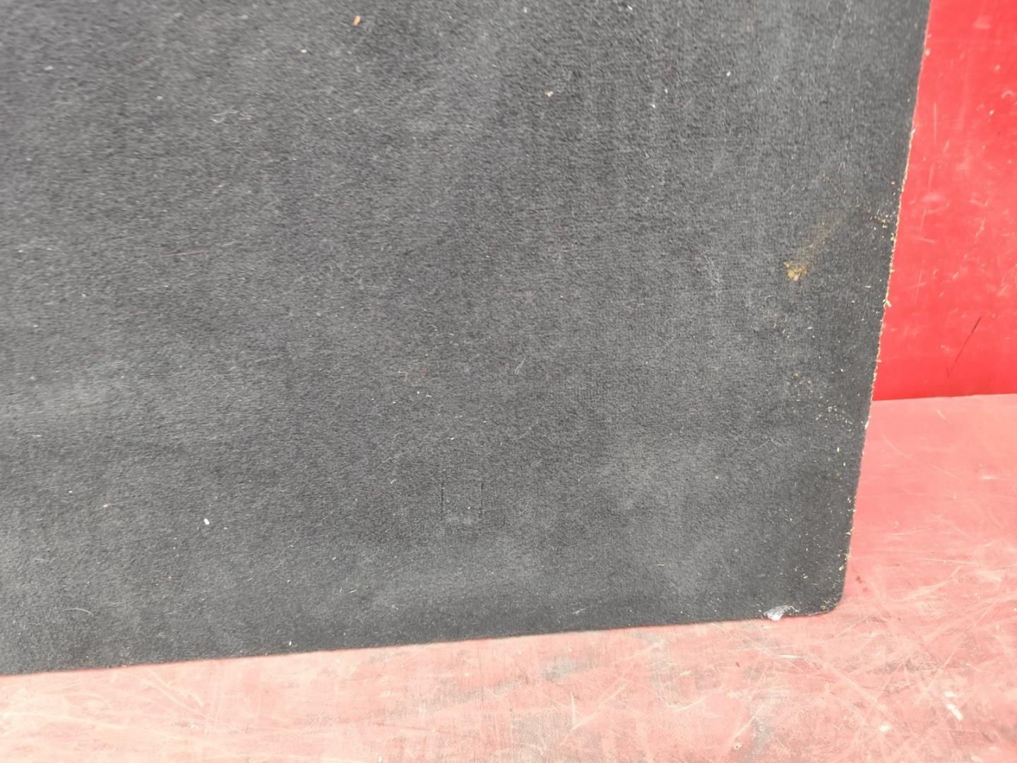 Пол багажника