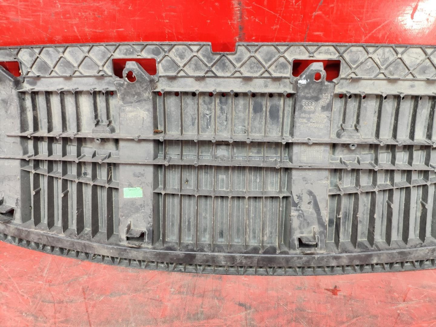 Пыльник переднего бампера