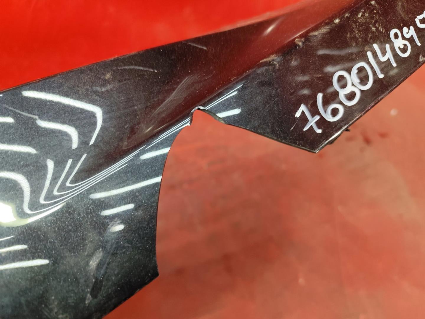 Накладка крышки багажника