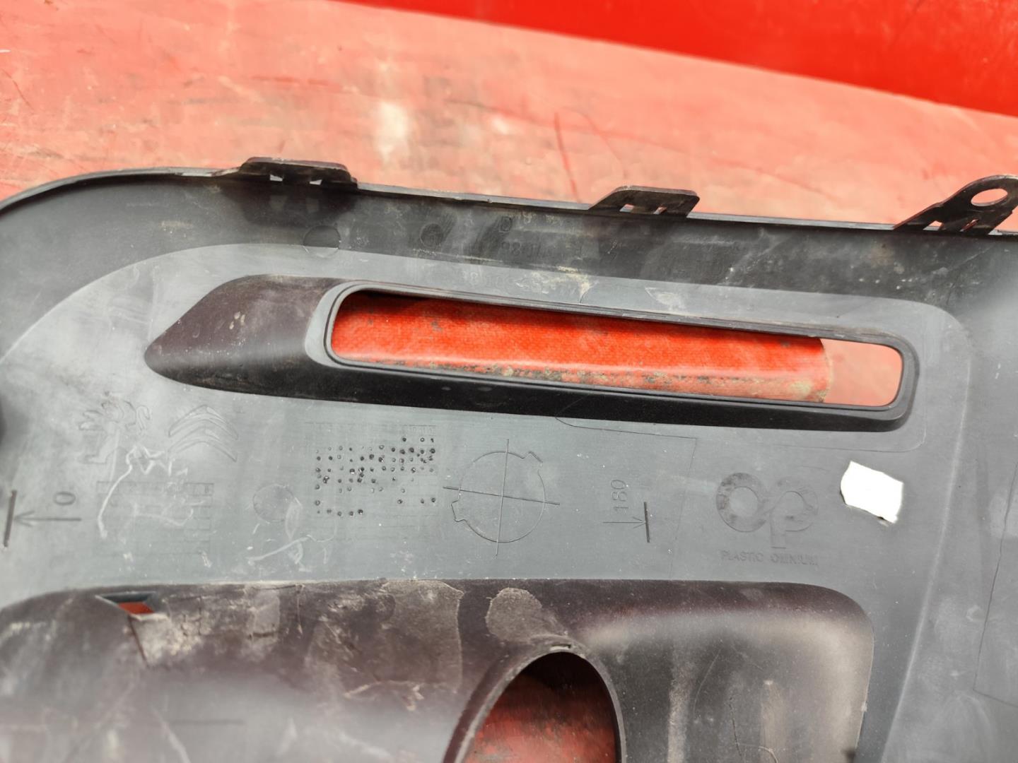 Накладка (кузов наружные)