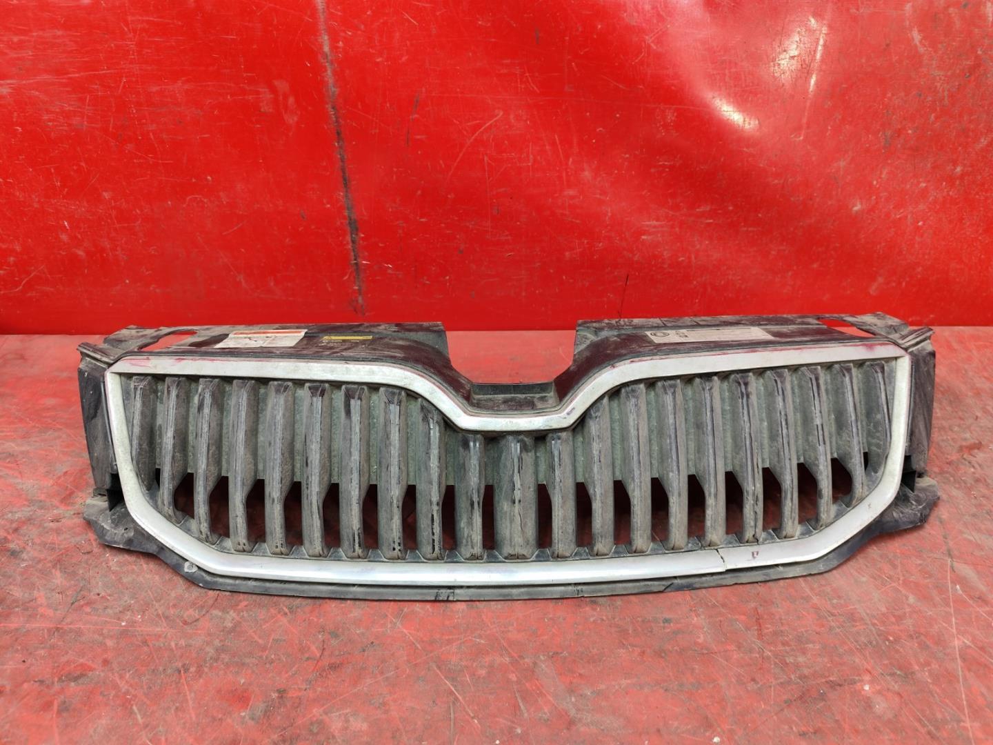 Решетка радиатора