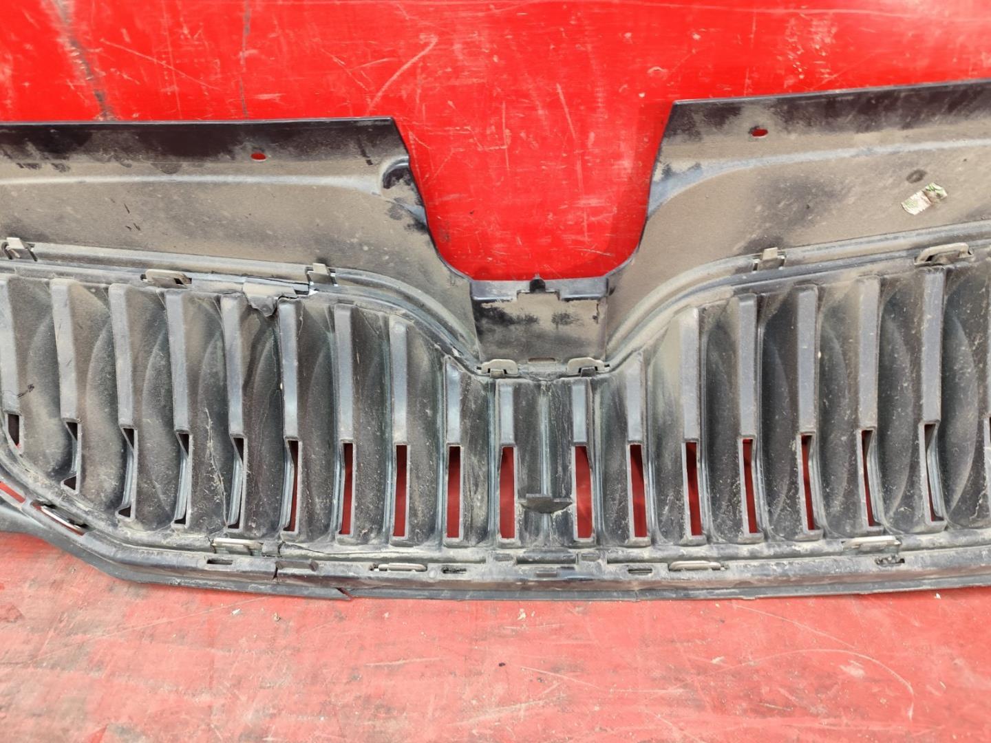 Решетка радиатора