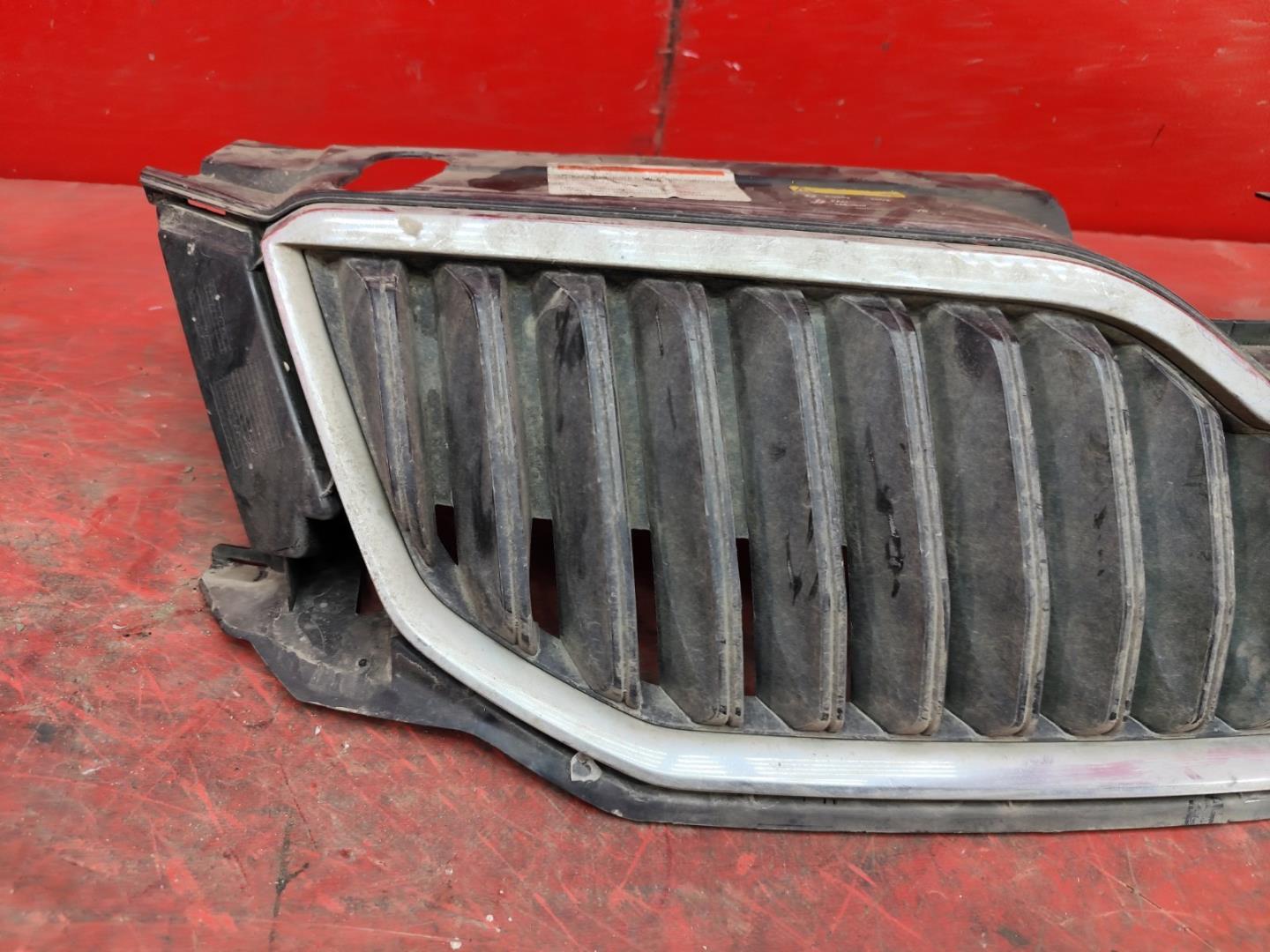 Решетка радиатора