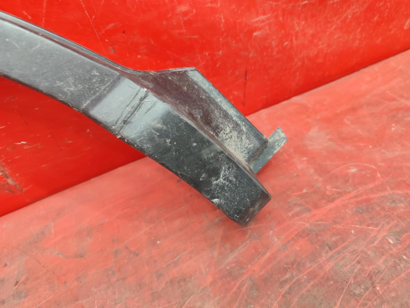 Накладка на крыло