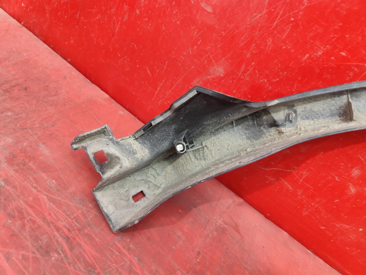 Накладка на крыло