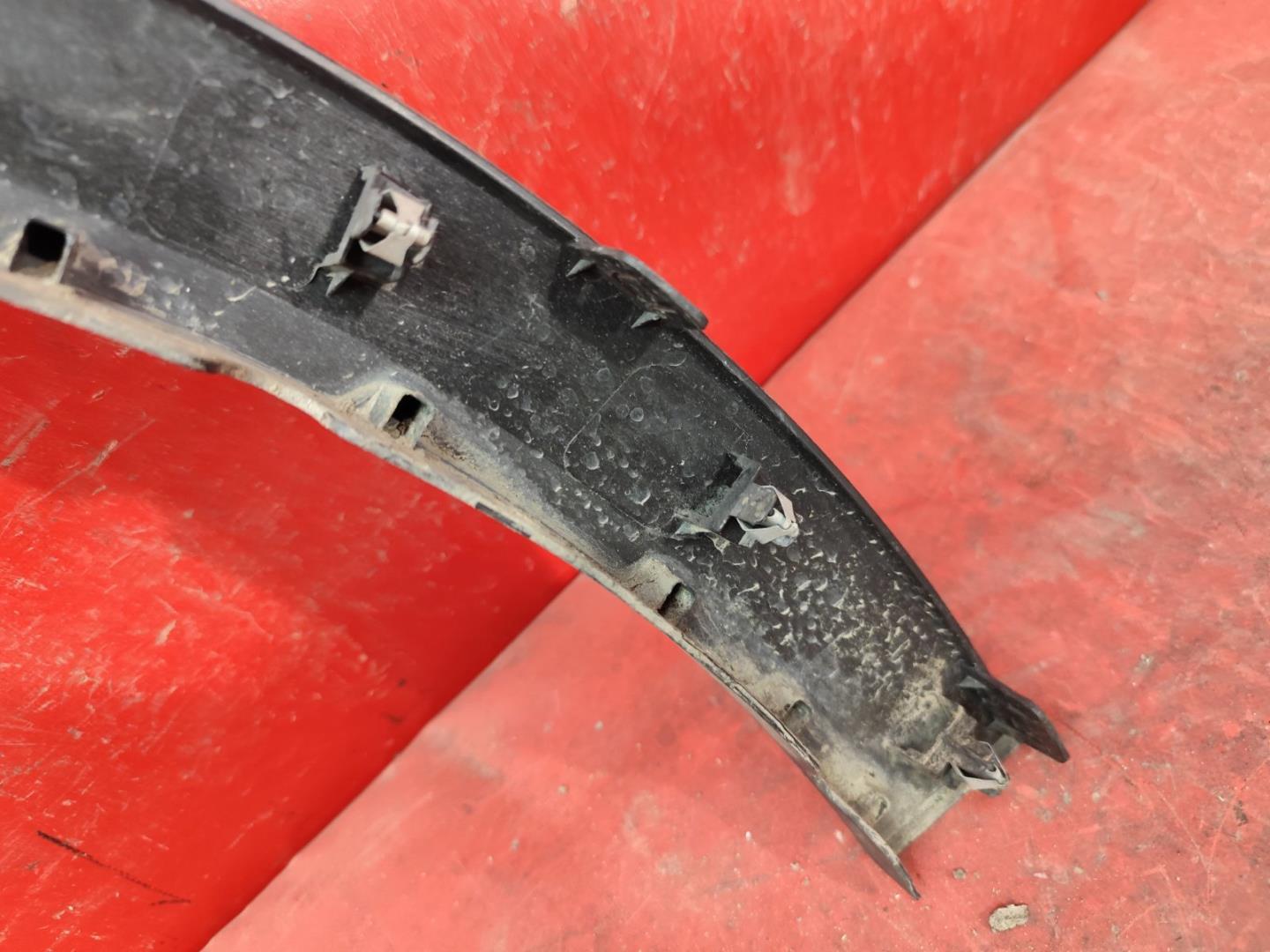 Накладка на крыло