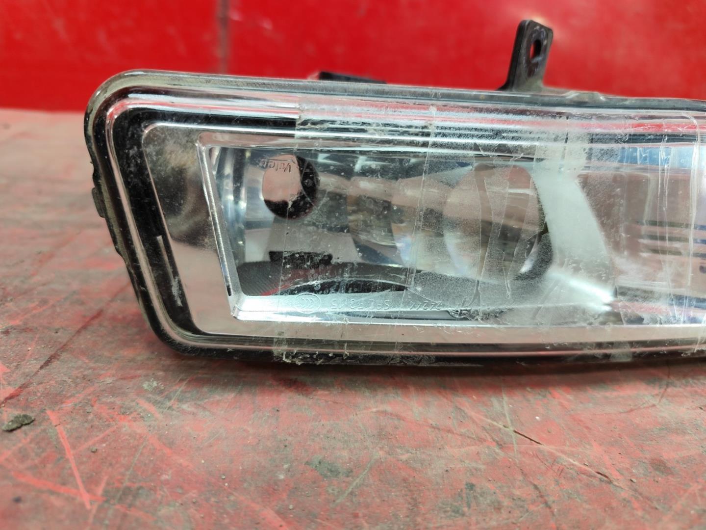 Фара противотуманная