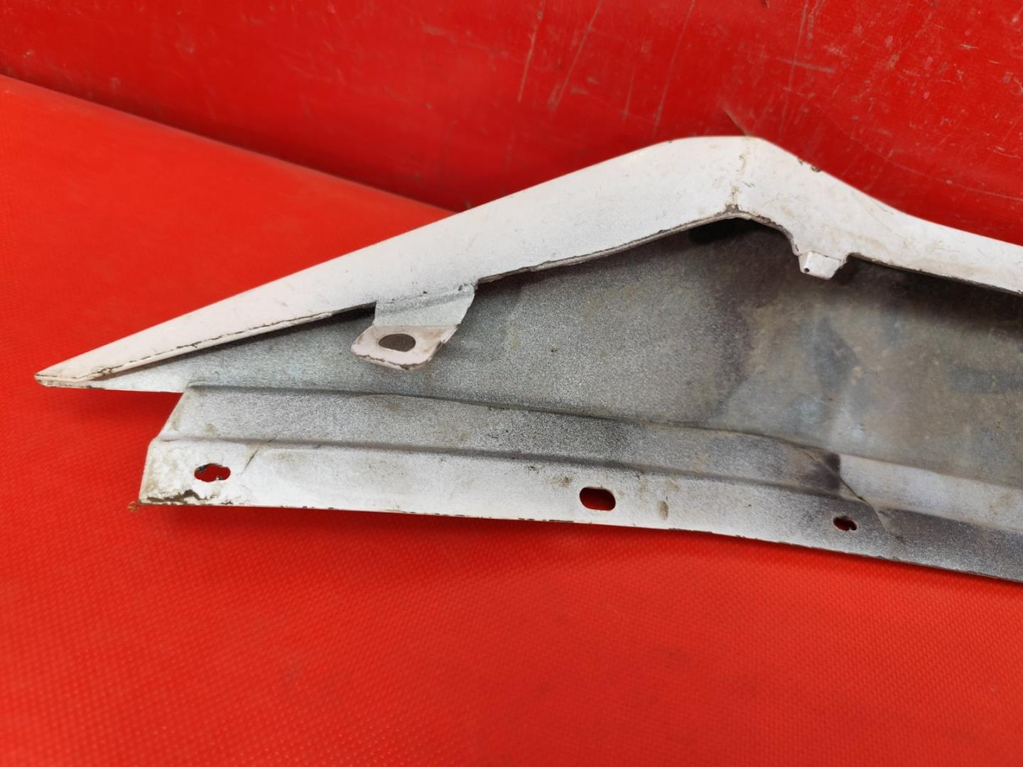 Накладка на решетку радиатора