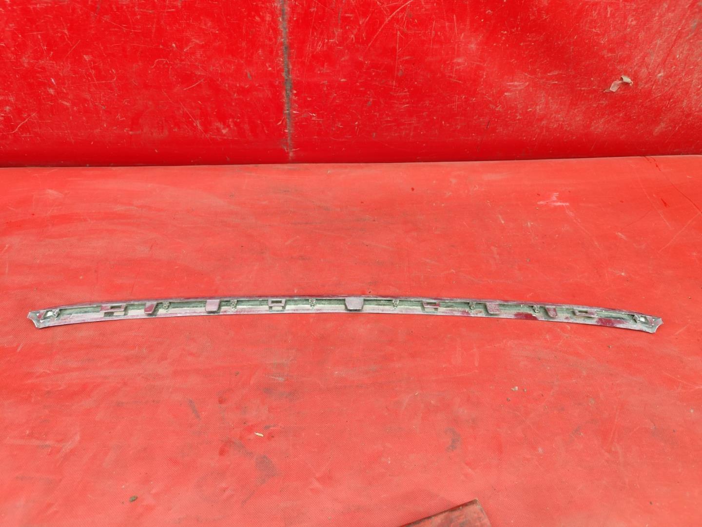 Накладка на решетку радиатора