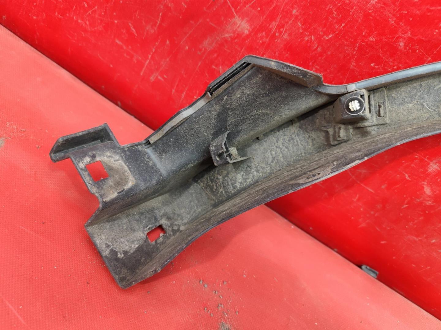 Накладка на крыло