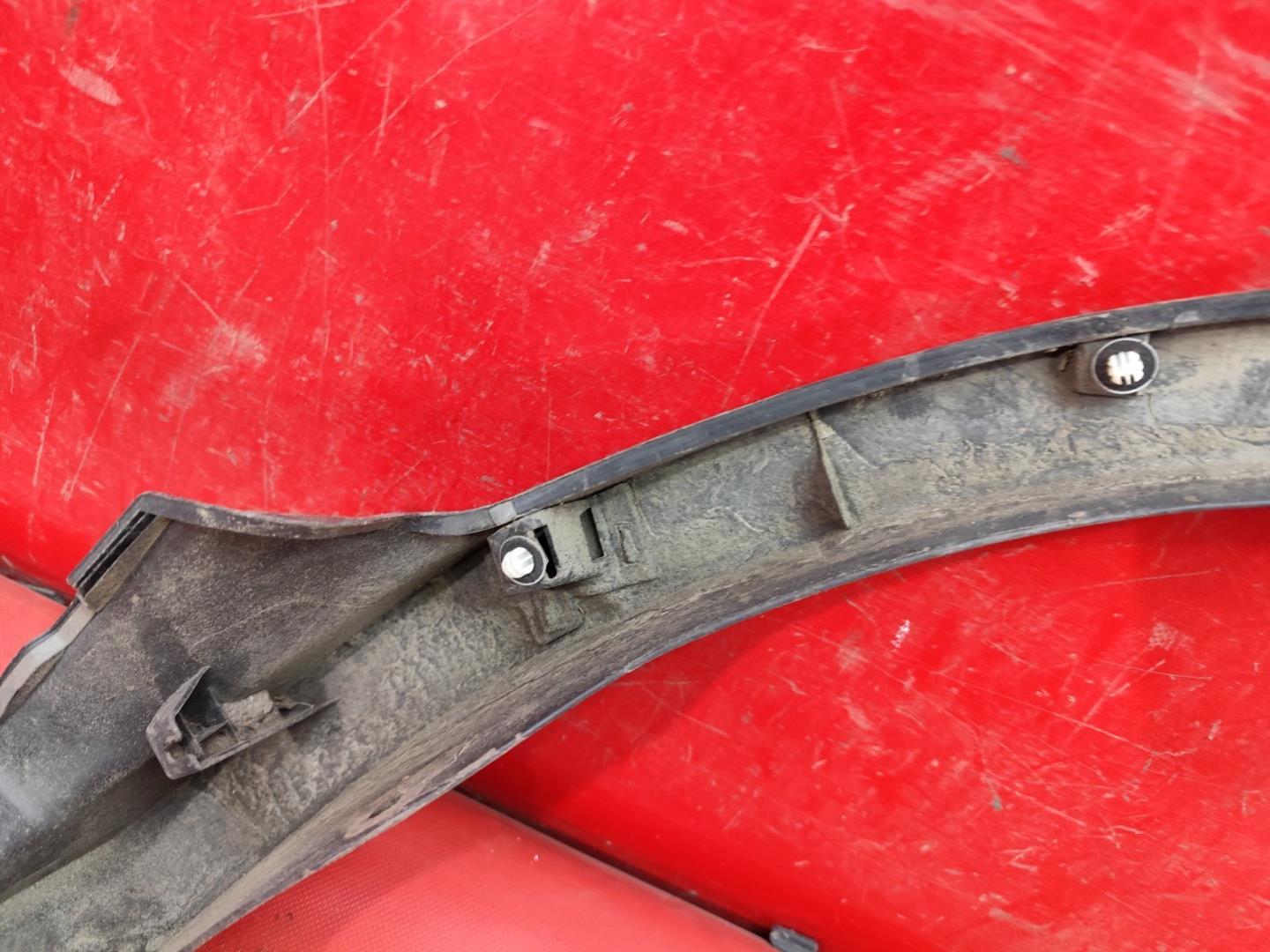 Накладка на крыло