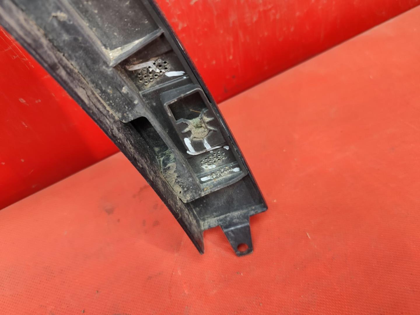 Накладка на крыло