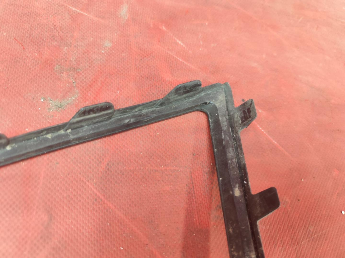 Накладка (кузов наружные)