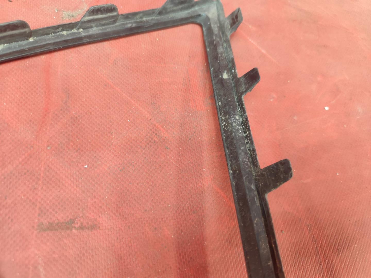 Накладка (кузов наружные)