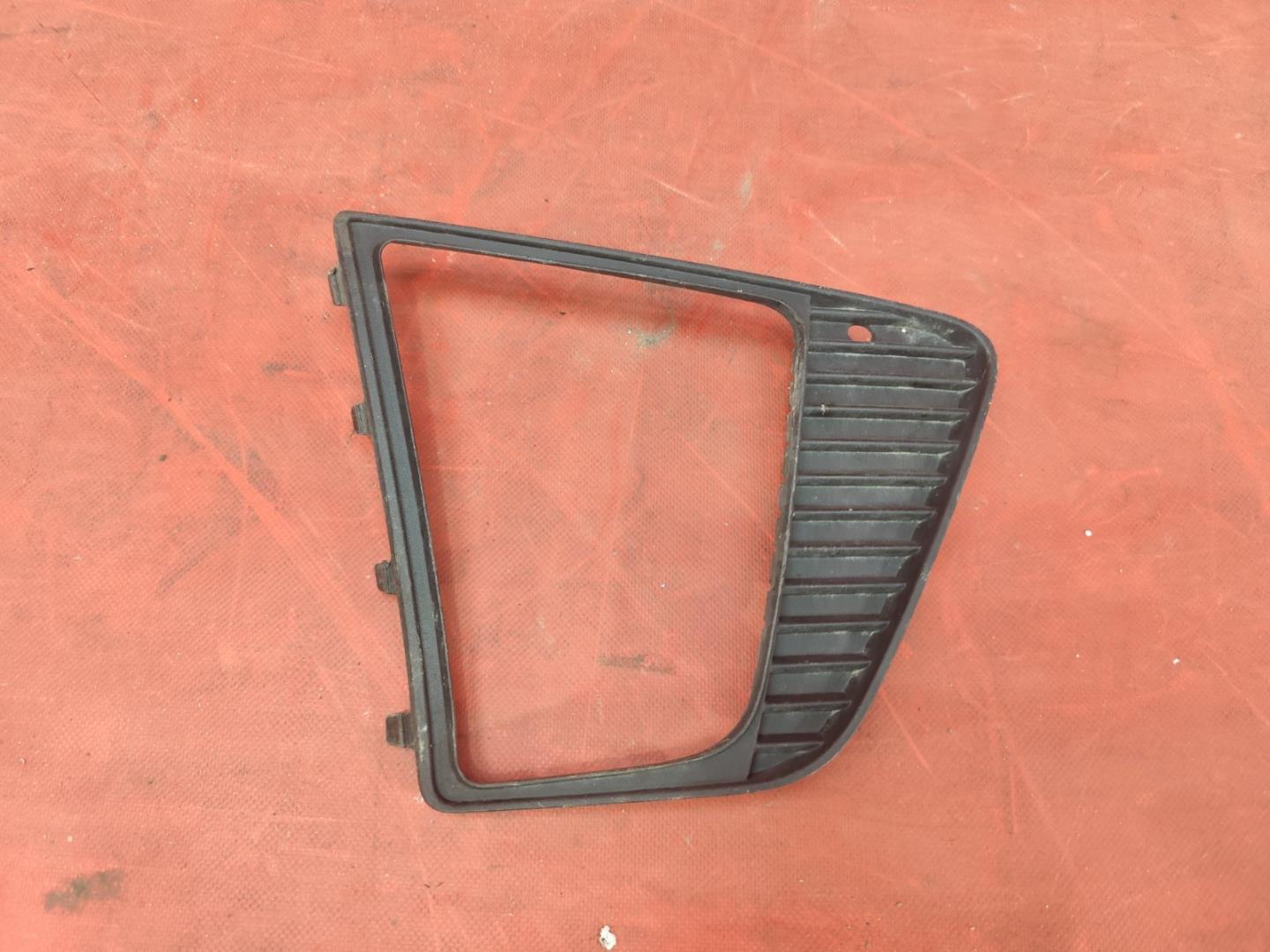 Накладка (кузов наружные)