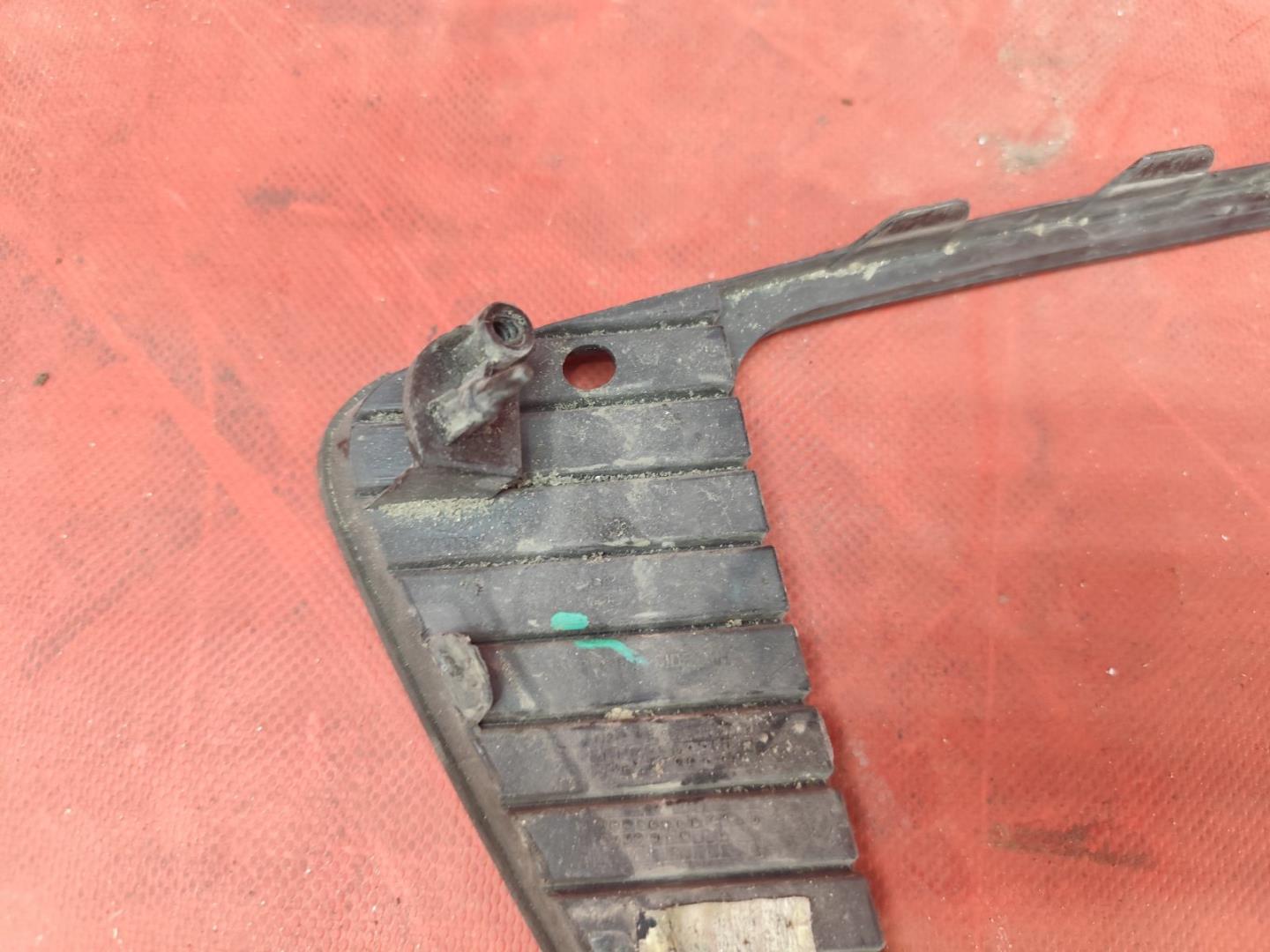 Накладка (кузов наружные)