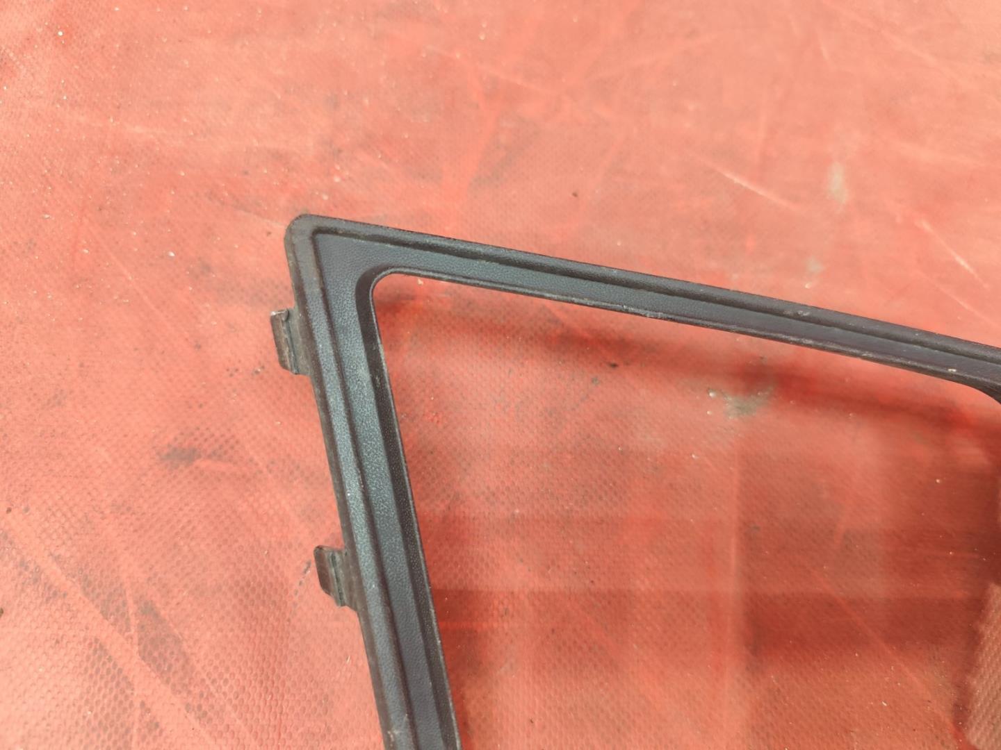 Накладка (кузов наружные)